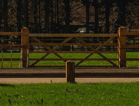 Field Gates